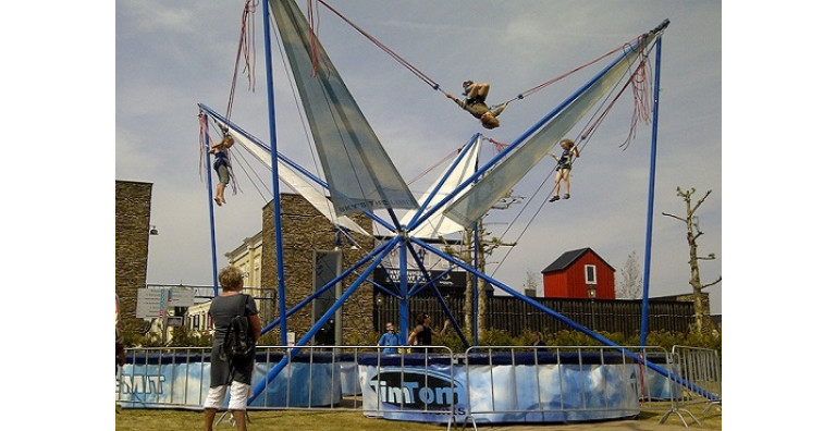 Werkwijze Bungee Trampoline